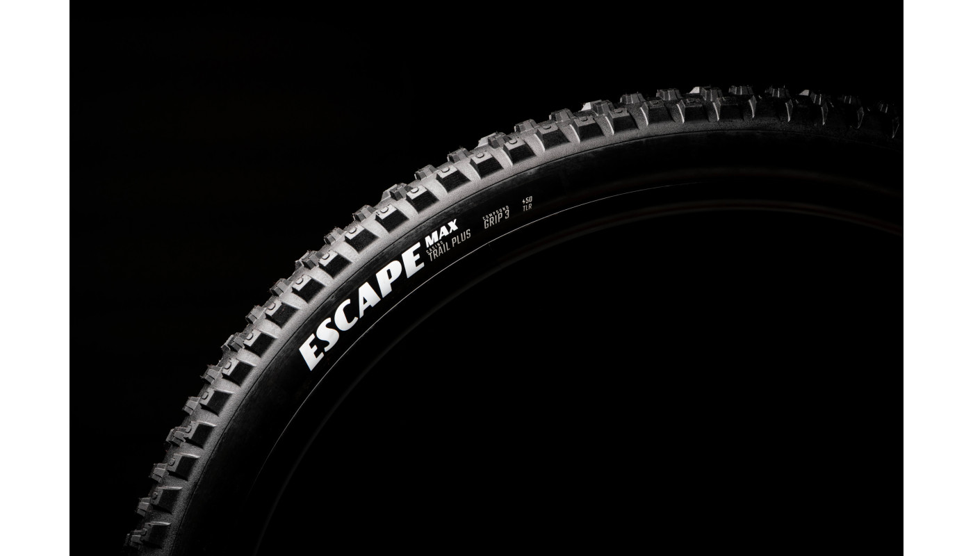Покрышка 29x2.40 (61-622) GoodYear Escape Max, Trail Lite, Dynamic:Grip3, Folding, Black